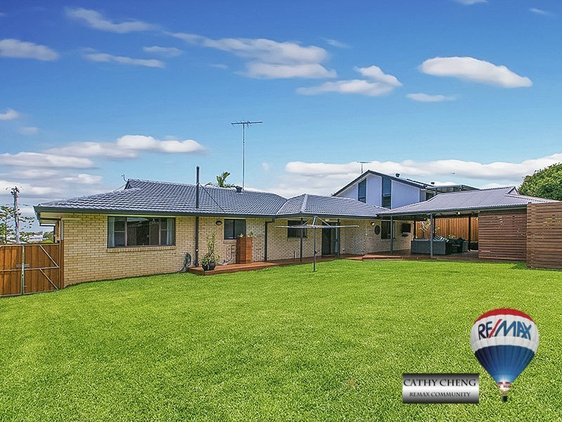 14 Strathairlie SQ, Macgregor QLD 4109