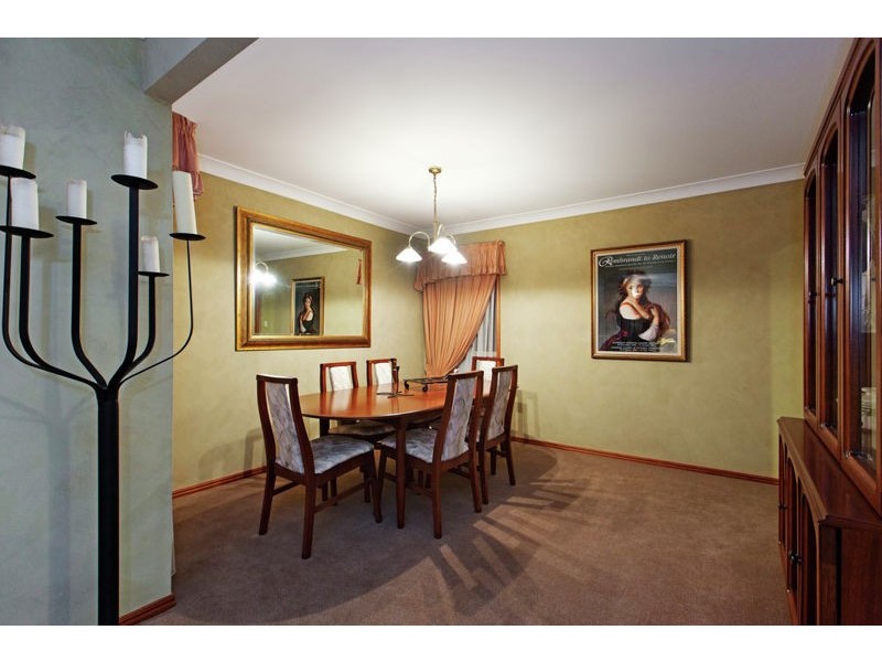 9 Wentworth Place, Carindale QLD 4152