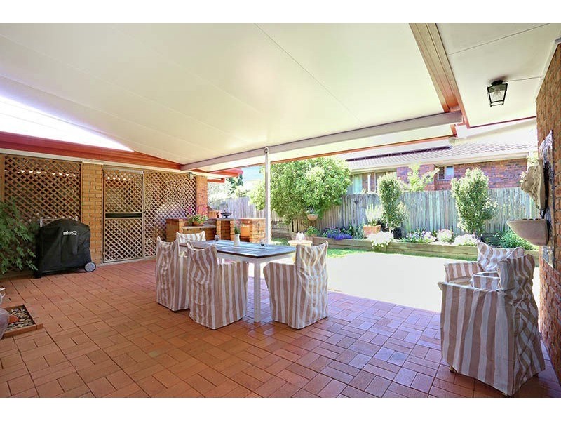 17 Honeybrook Street, Runcorn QLD 4113
