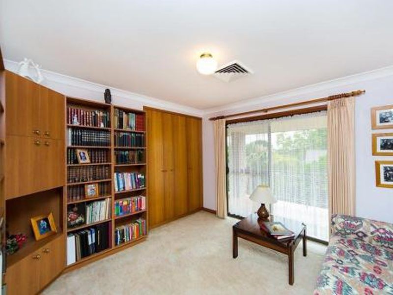 25 Cressida Street, Sunnybank Hills QLD 4109