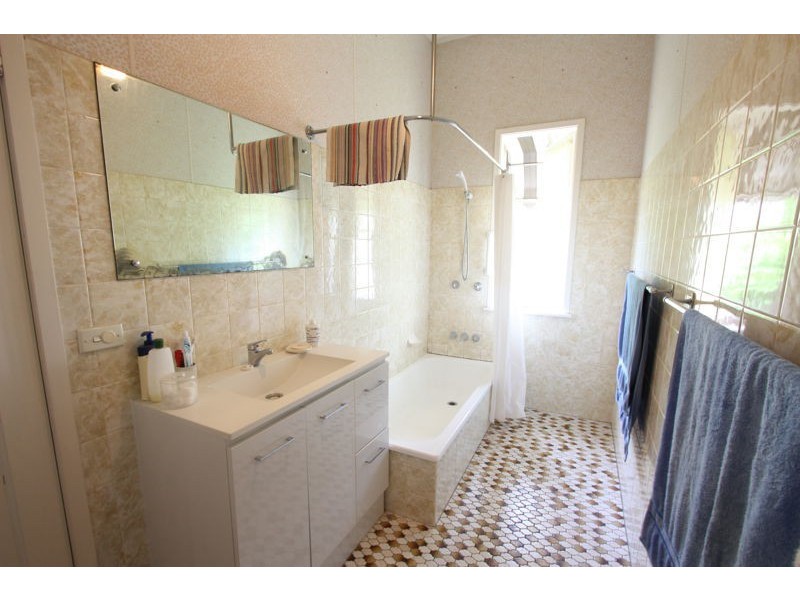 85 Gainsborough Street, Moorooka QLD 4105