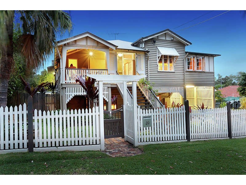 49 Sunbeam Street, Fairfield QLD 4103