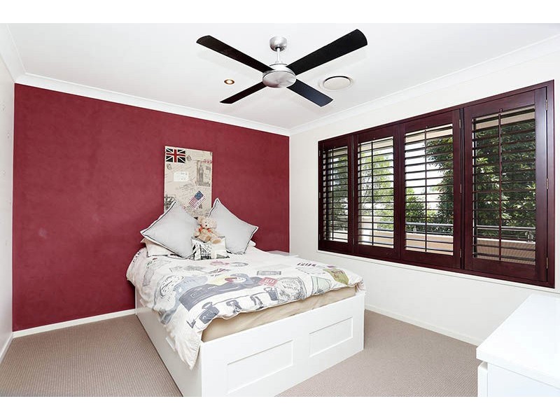 5 Paperbark Crescent, Heathwood QLD 4110