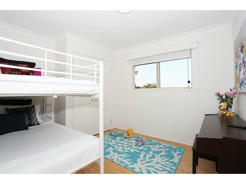 38 Hummingbird Crescent, Wishart QLD 4122