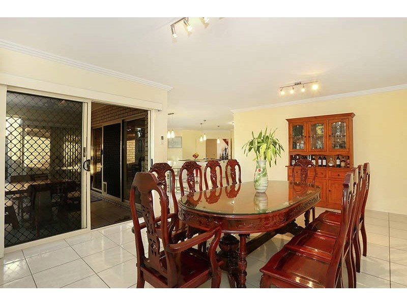 68 Birchwood Place, Stretton QLD 4116