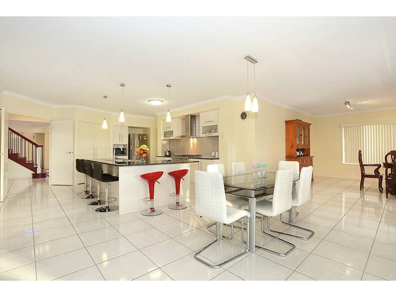 68 Birchwood Place, Stretton QLD 4116