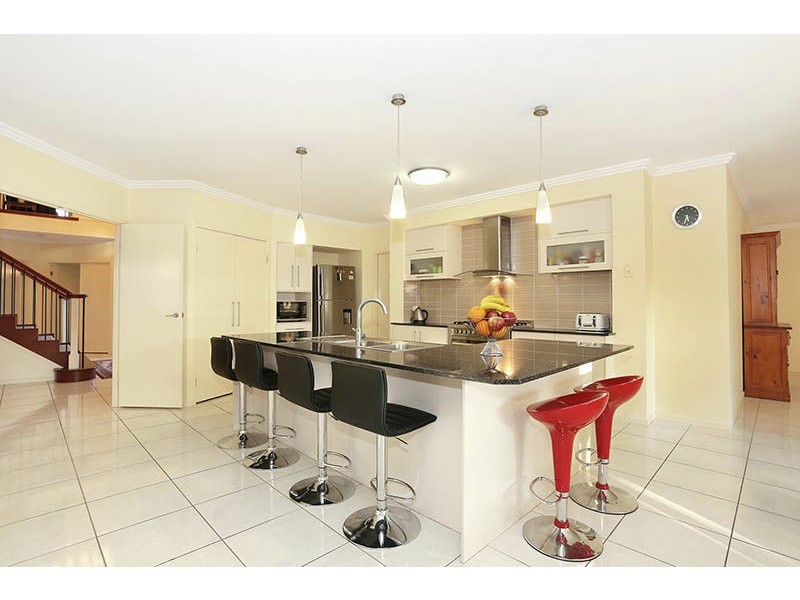 68 Birchwood Place, Stretton QLD 4116