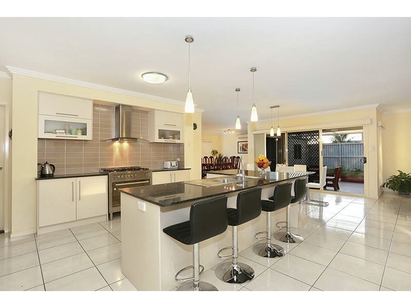 68 Birchwood Place, Stretton QLD 4116