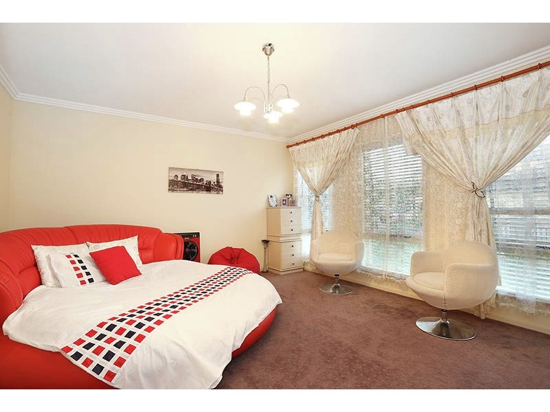 68 Birchwood Place, Stretton QLD 4116