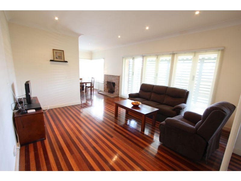 164 Hamilton Road, Wavell Heights QLD 4012