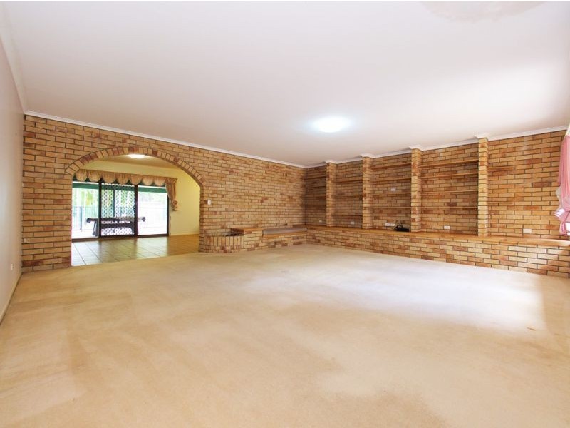 55 Crest Rd, Greenbank QLD 4124