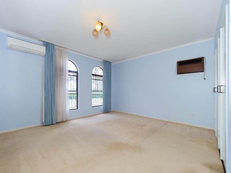 55 Crest Rd, Greenbank QLD 4124
