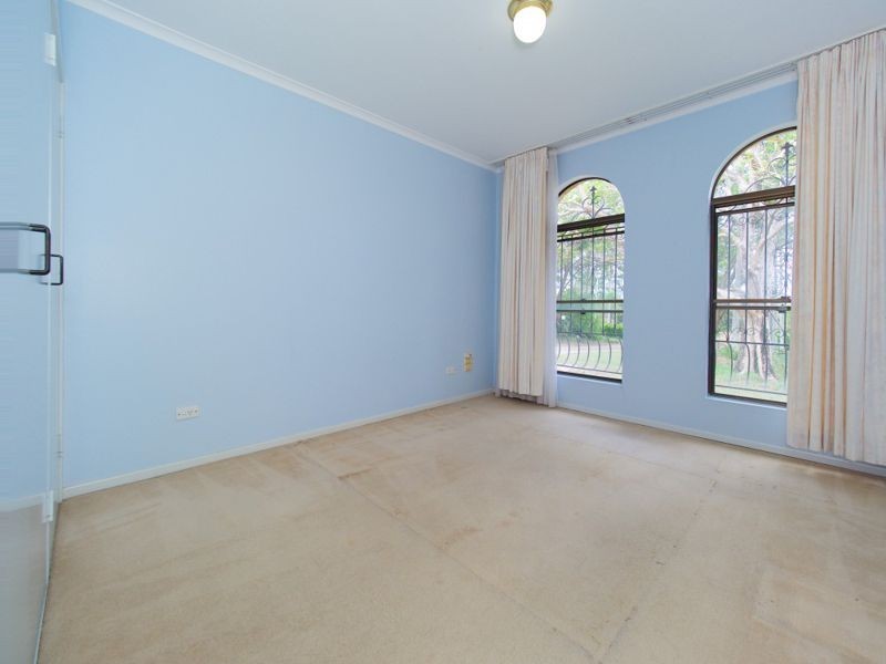 55 Crest Rd, Greenbank QLD 4124