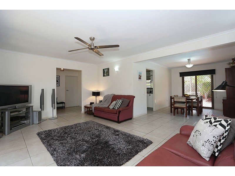 2 Kirstin Street, Eight Mile Plains QLD 4113