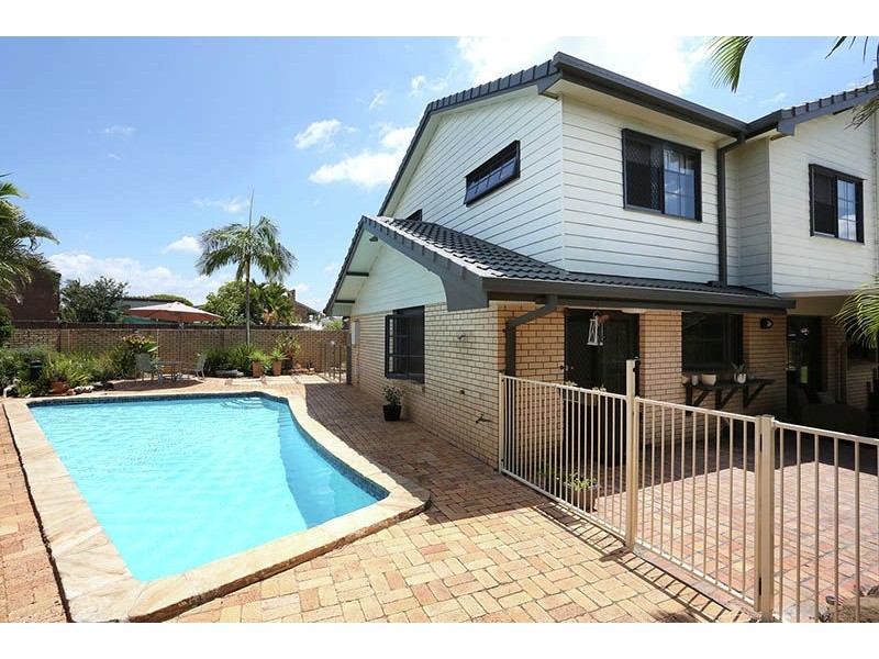2 Kirstin Street, Eight Mile Plains QLD 4113