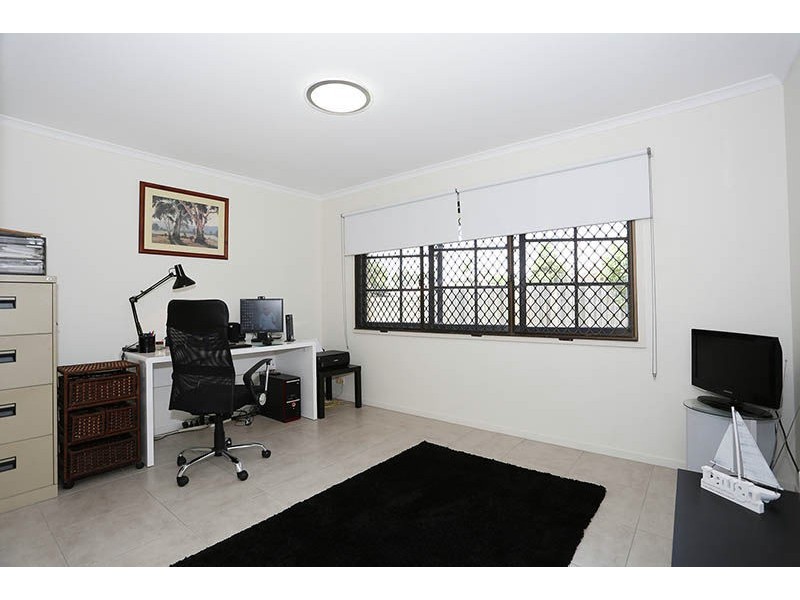 2 Kirstin Street, Eight Mile Plains QLD 4113