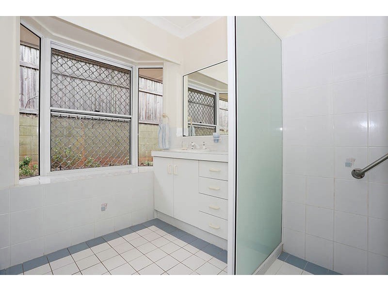 3 Felspar Street, Eight Mile Plains QLD 4113