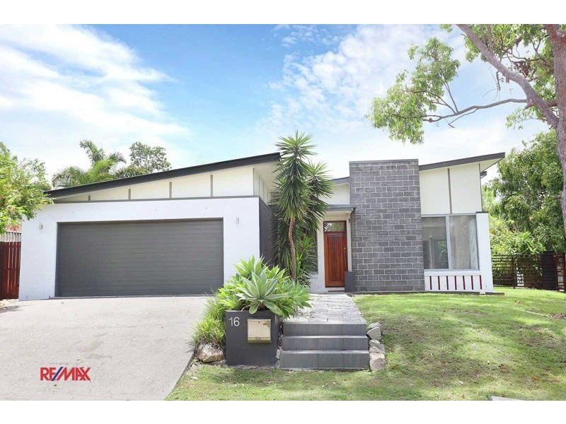 16 Brush Box Place, Heathwood QLD 4110