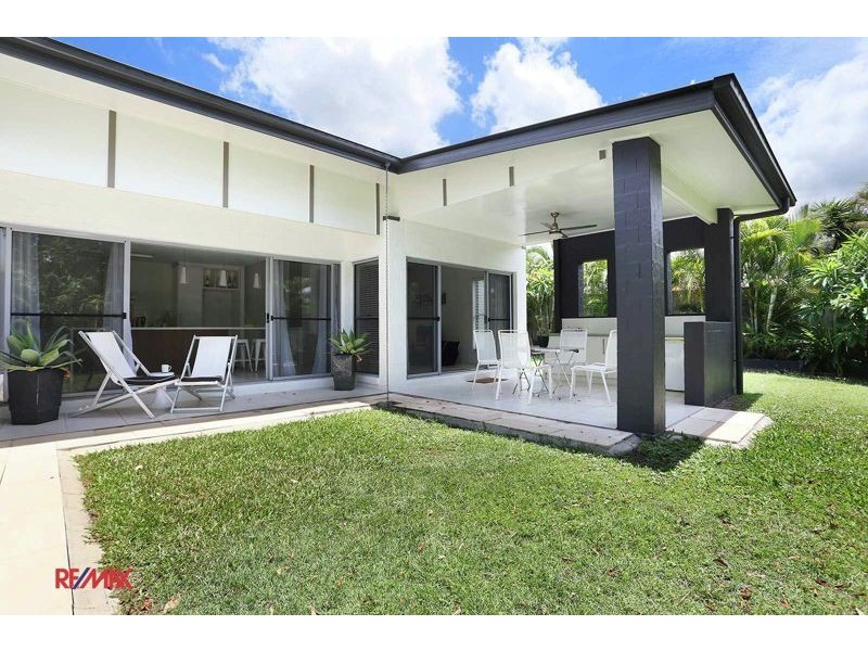 16 Brush Box Place, Heathwood QLD 4110