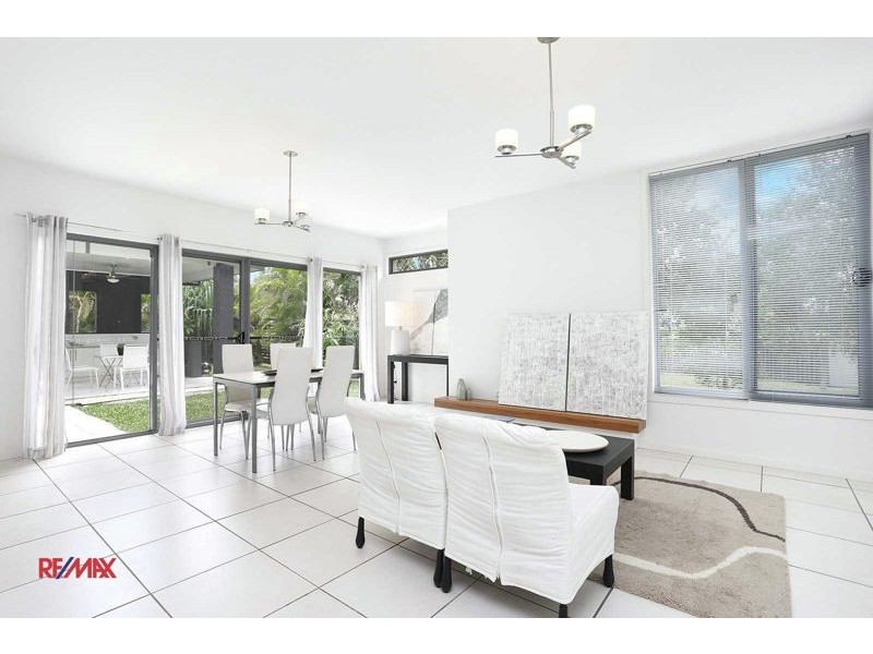 16 Brush Box Place, Heathwood QLD 4110