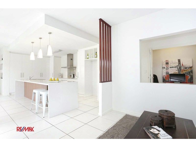 16 Brush Box Place, Heathwood QLD 4110