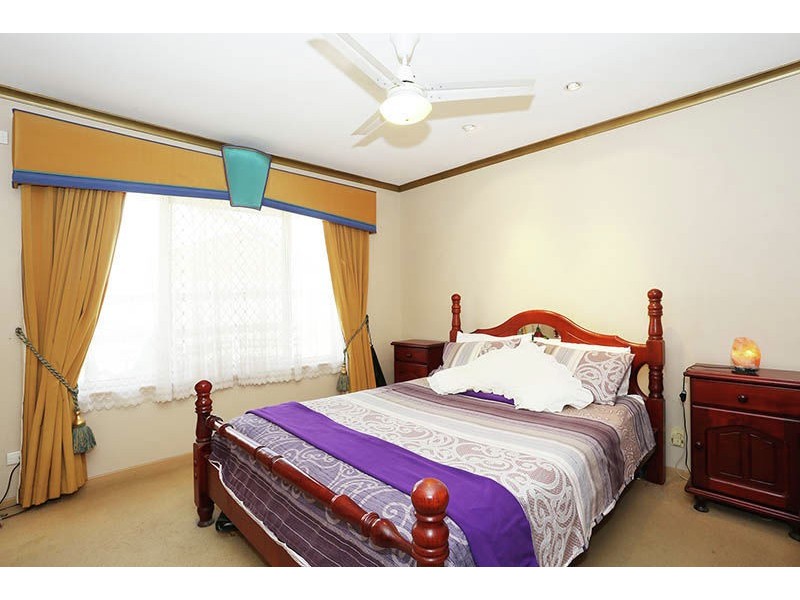 5 Cactus Court, Eight Mile Plains QLD 4113