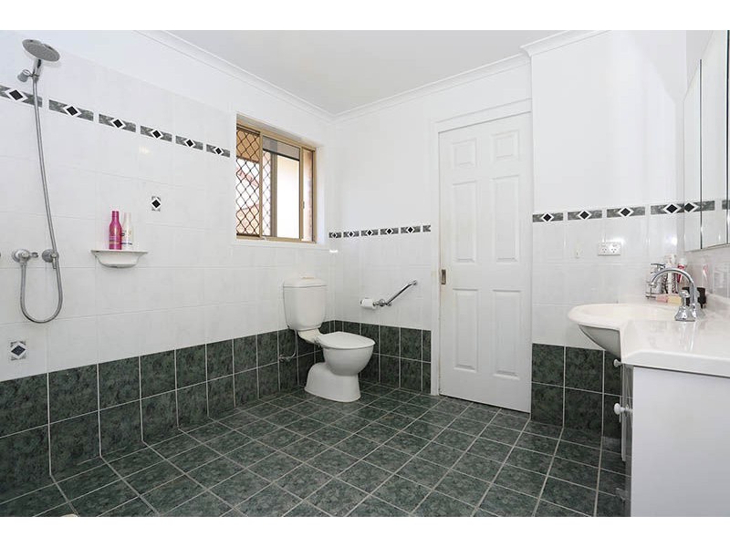 5 Cactus Court, Eight Mile Plains QLD 4113