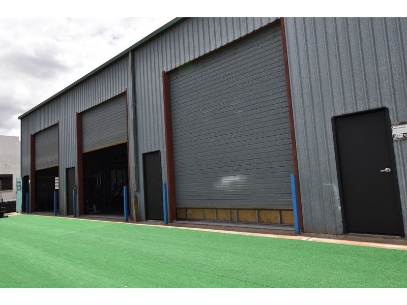 15 Westerway St, Slacks Creek QLD 4127