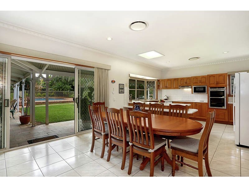 30 Veta Street, Robertson QLD 4109