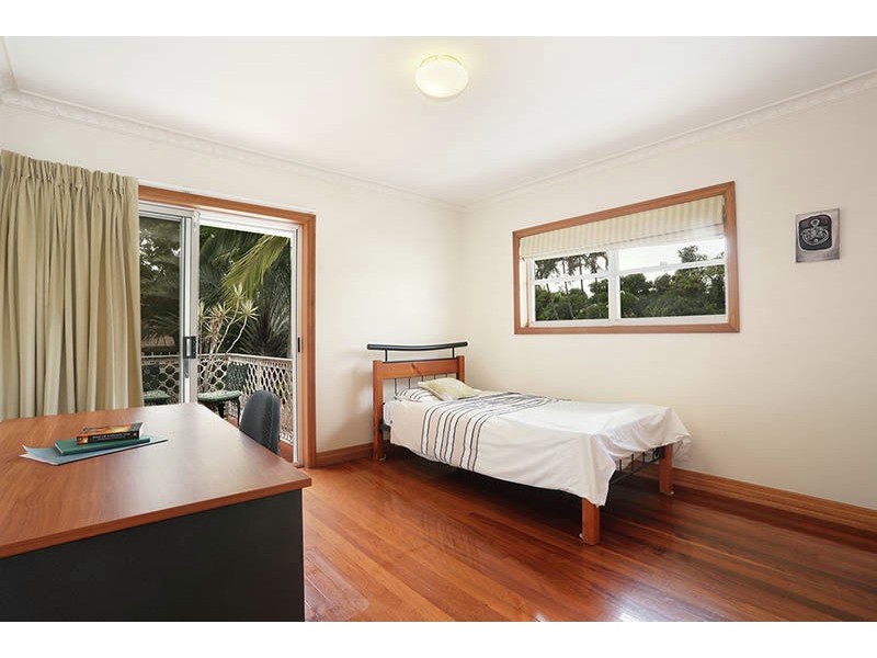 30 Veta Street, Robertson QLD 4109