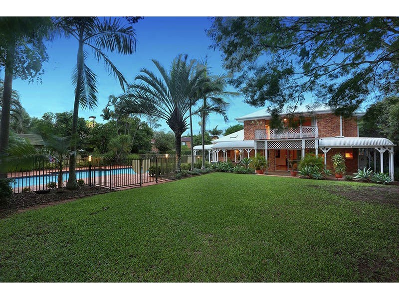 30 Veta Street, Robertson QLD 4109