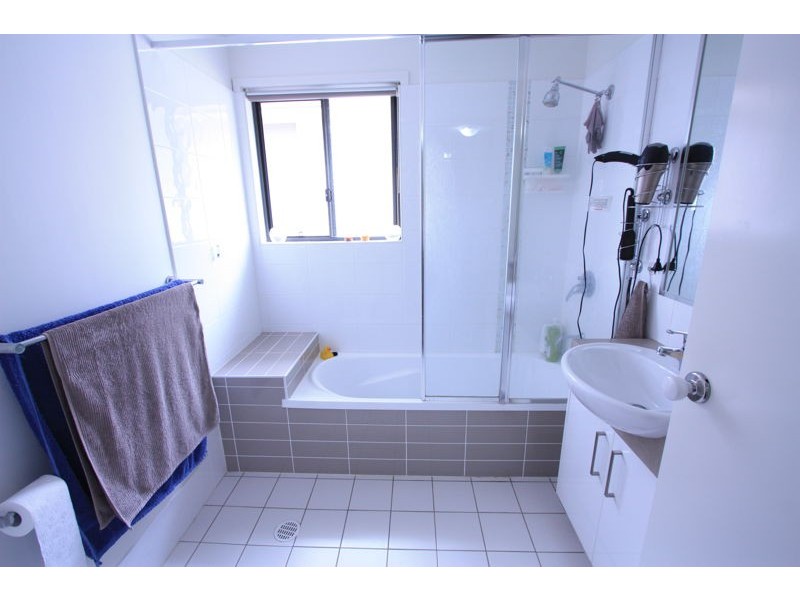 5/8 Charnwood ST, Sunnybank Hills QLD 4109