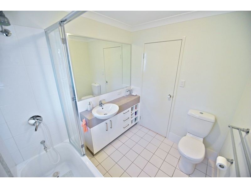 1/8 Charnwood Street, Sunnybank Hills QLD 4109