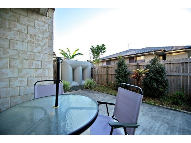 1/8 Charnwood Street, Sunnybank Hills QLD 4109