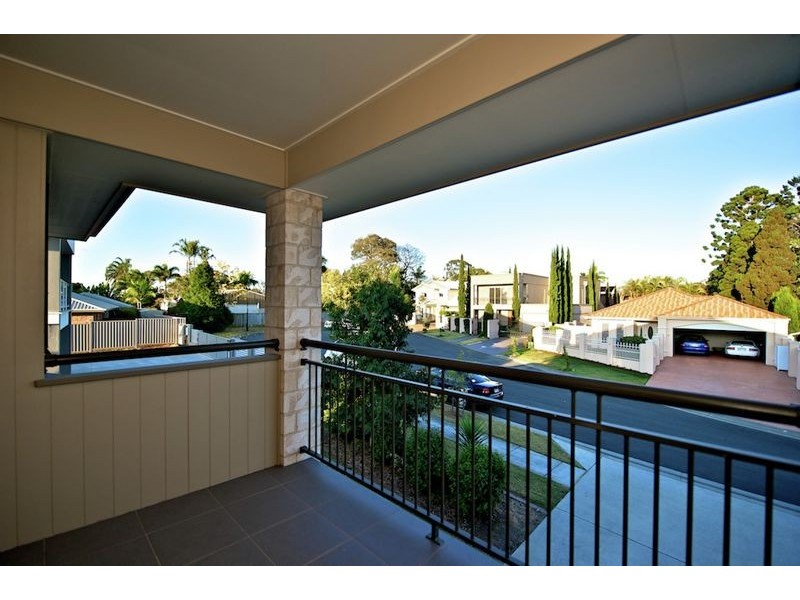 1/8 Charnwood Street, Sunnybank Hills QLD 4109