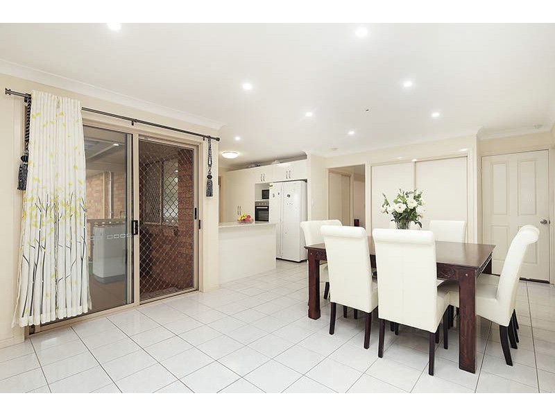 25 Buckinghamia Place, Stretton QLD 4116