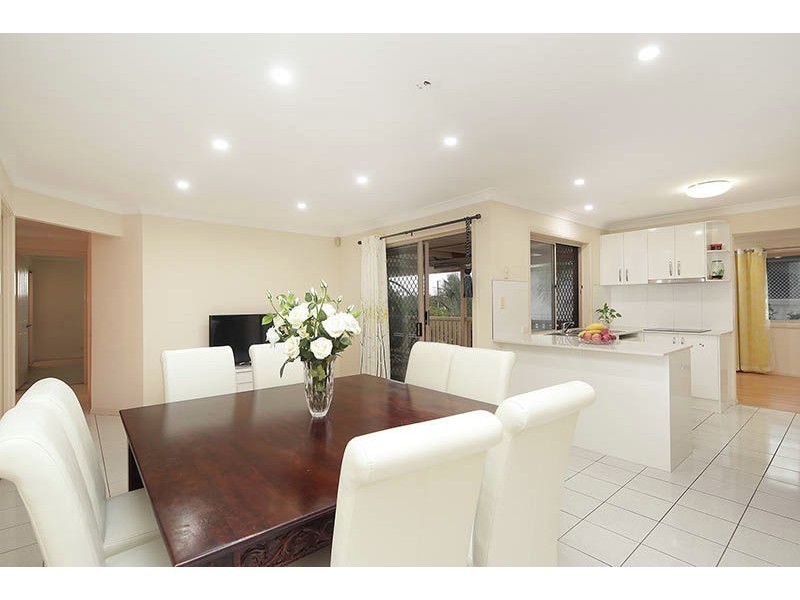 25 Buckinghamia Place, Stretton QLD 4116