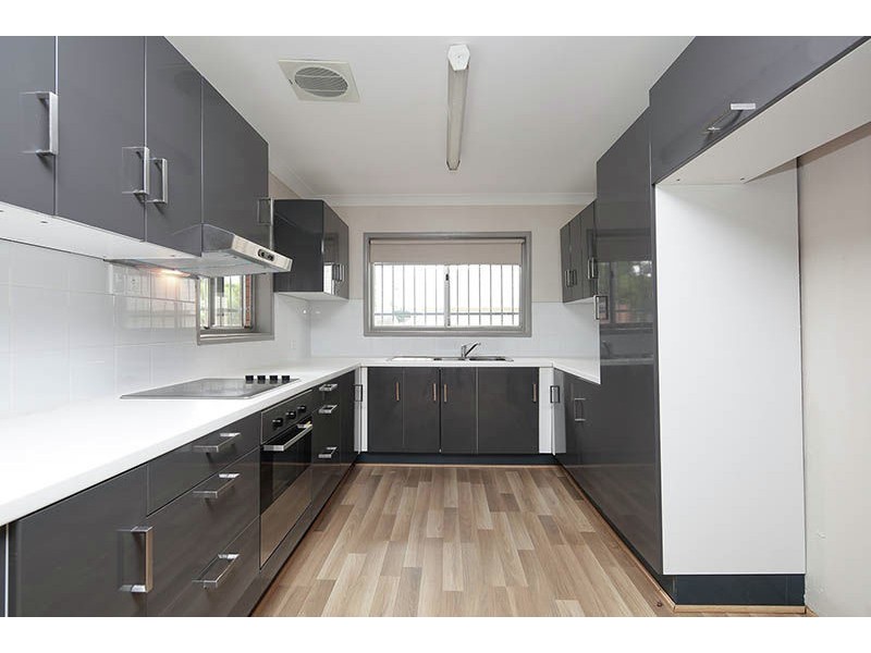 1548 Creek Road, Carina QLD 4152