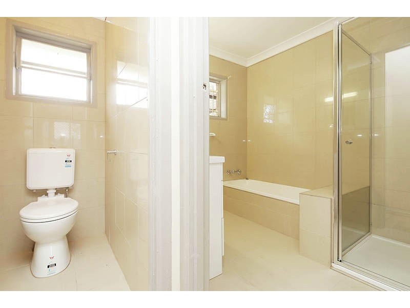 1548 Creek Road, Carina QLD 4152