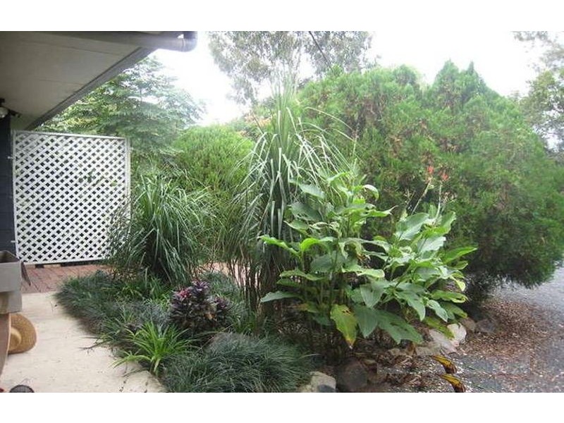 24 Vale Street, Bundamba QLD 4304