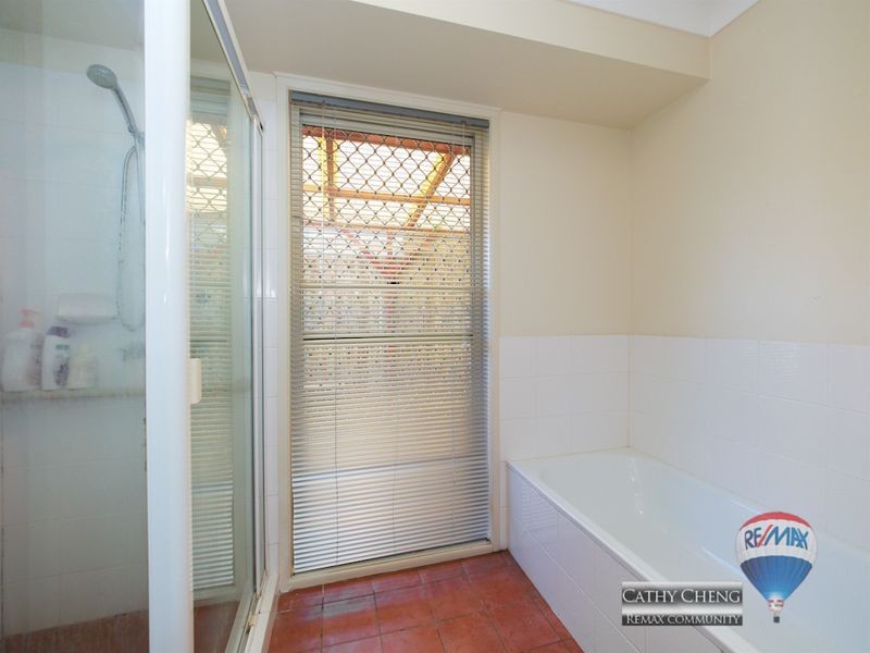 40 Orania Cres, Calamvale QLD 4116