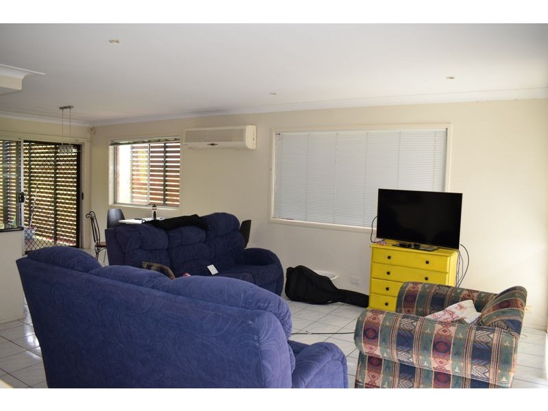 38 Dirkala street, Mansfield QLD 4122