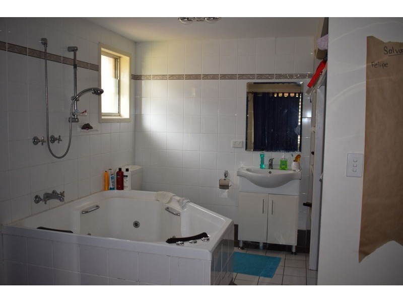 38 Dirkala street, Mansfield QLD 4122