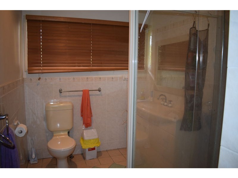 38 Dirkala street, Mansfield QLD 4122