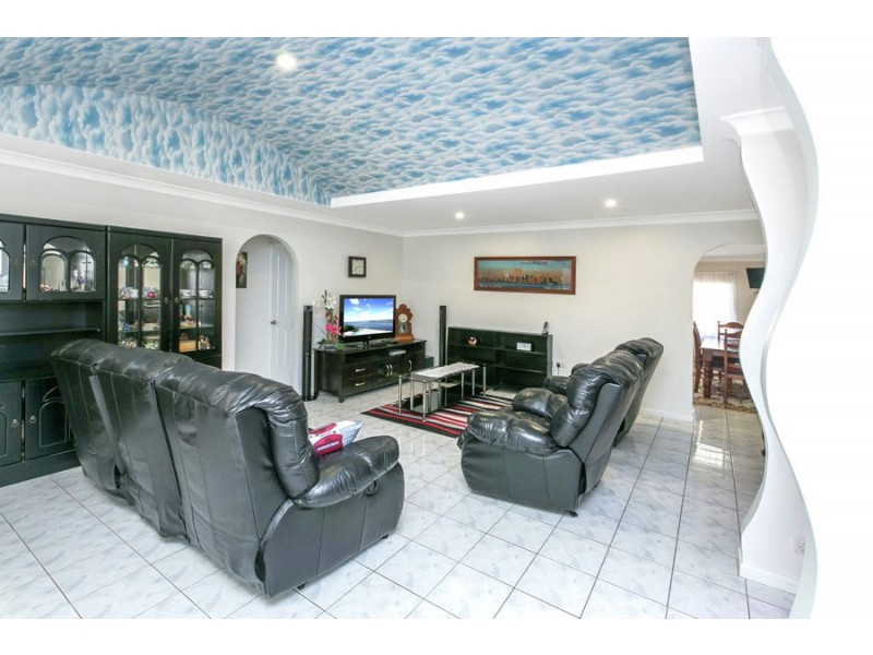 8 AUGSTEIN STREET, Coopers Plains QLD 4108