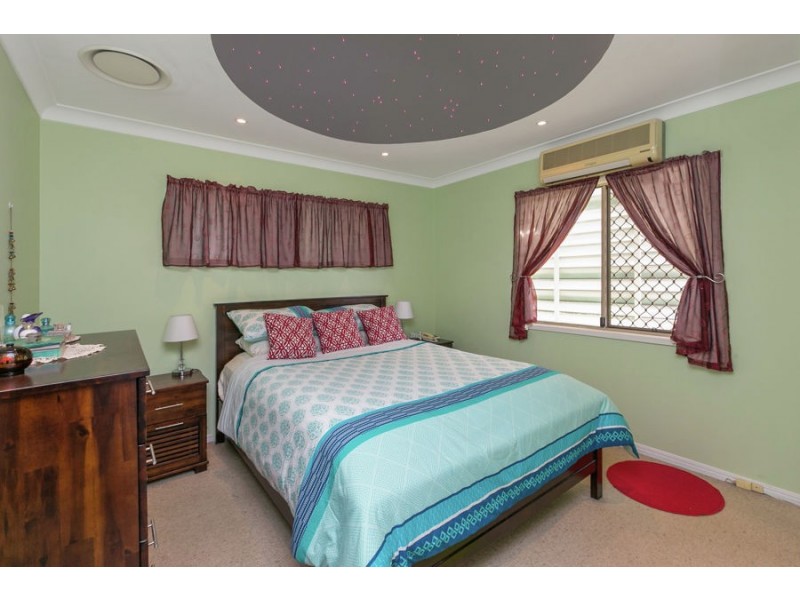 8 AUGSTEIN STREET, Coopers Plains QLD 4108