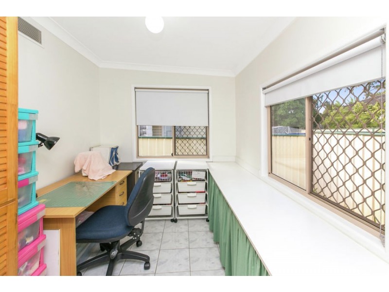 8 AUGSTEIN STREET, Coopers Plains QLD 4108