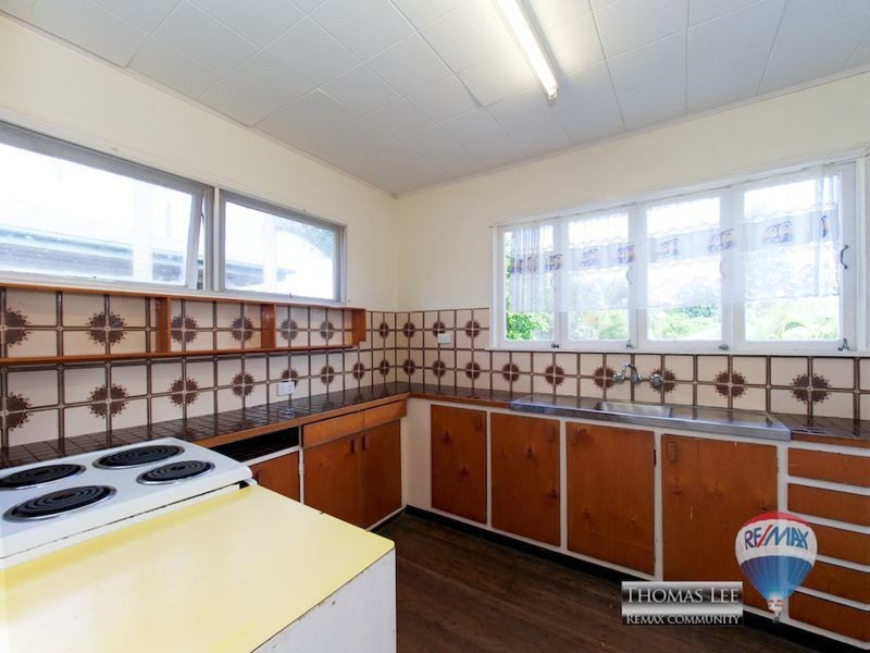 10 Alberon Street, Wishart QLD 4122