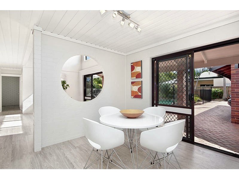 4 Bolinda Street, Eight Mile Plains QLD 4113