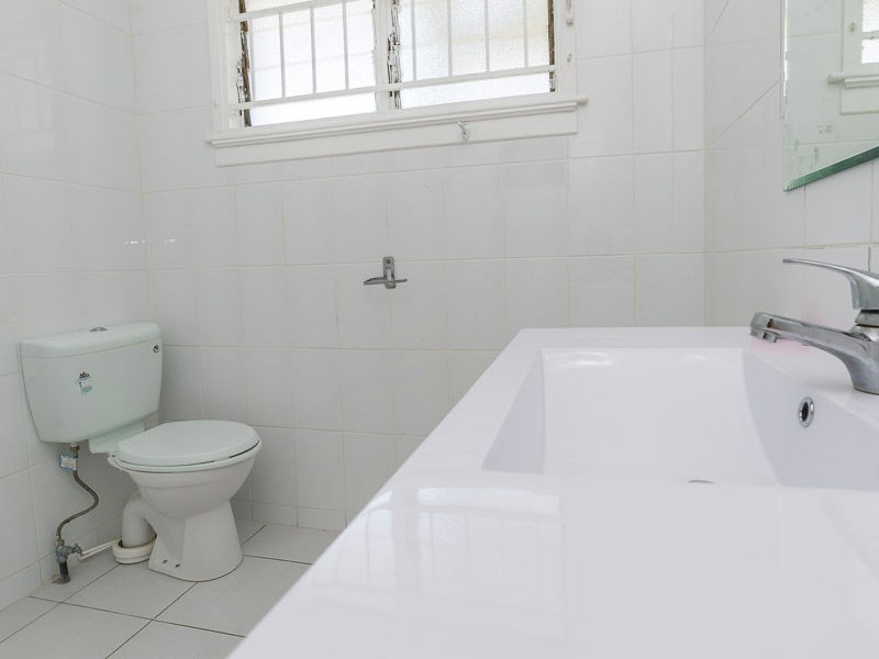 42 Wemvern Street,, Upper Mount Gravatt QLD 4122